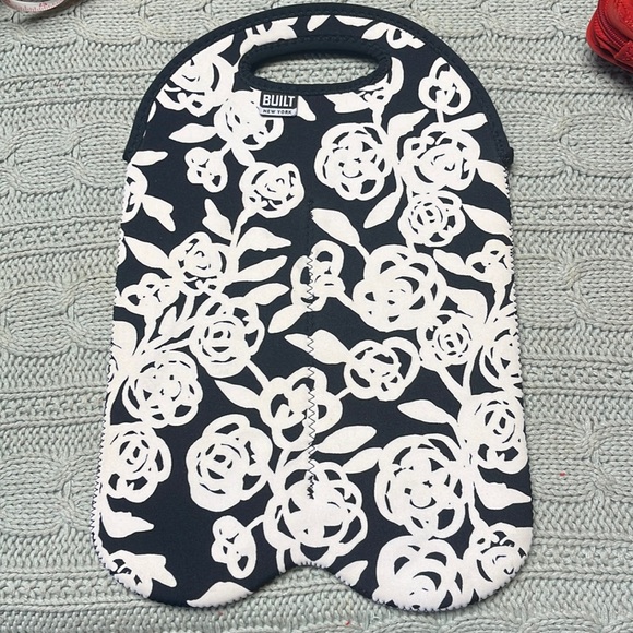 Built New York two wine bottle holder - Picture 1 of 6